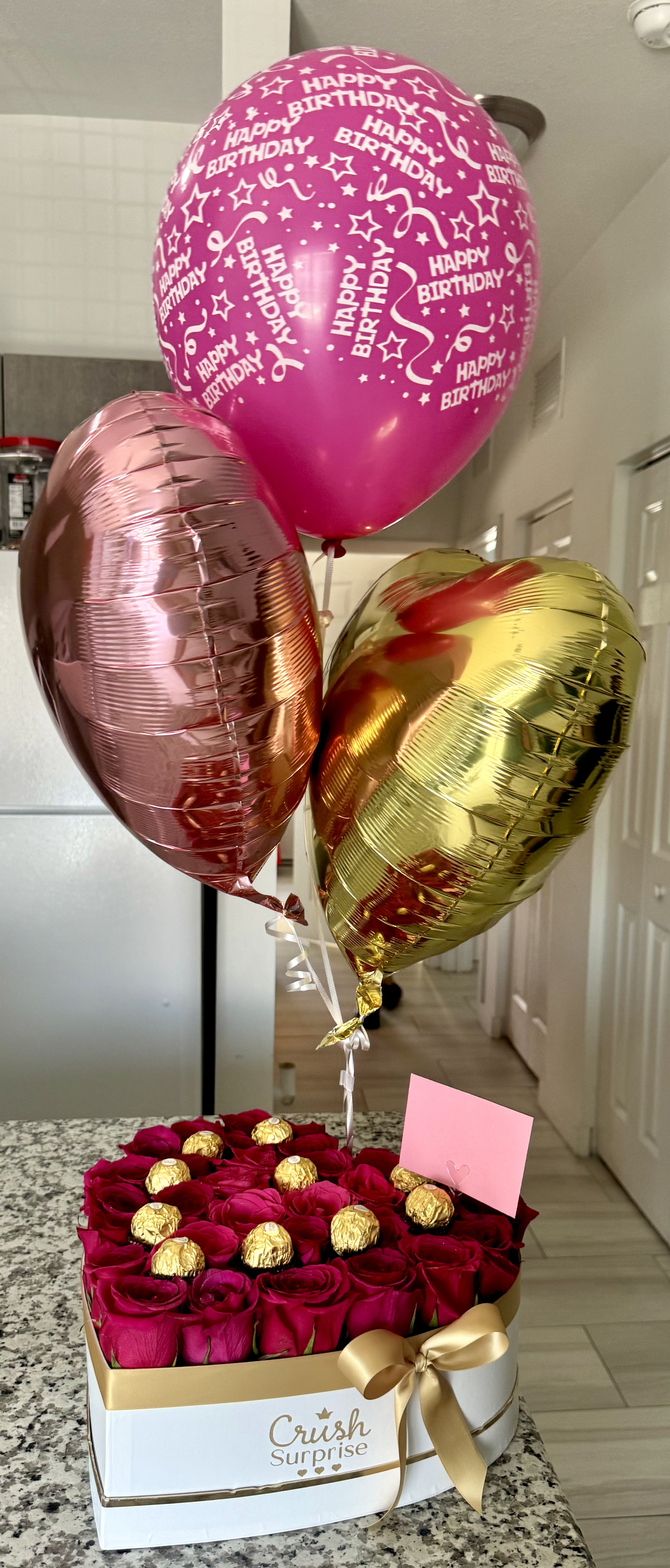 Box Roses with Ballons